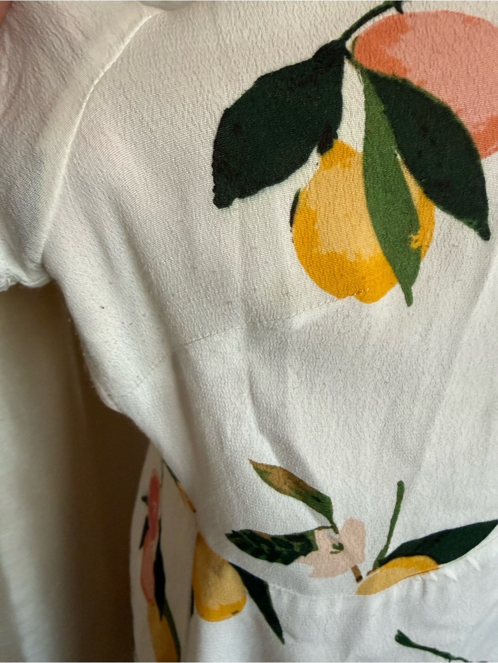 Rails Leanne Wrap Dress – Grapefruit Grove Floral – Size Medium - Picture 13 of 13